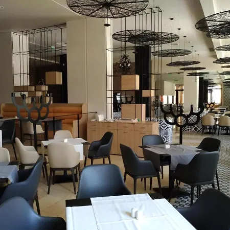 Apartament Private In Royal 5*